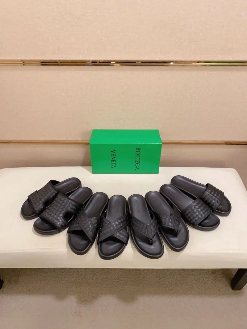 Sporty Bottega Veneta Sandals 14646