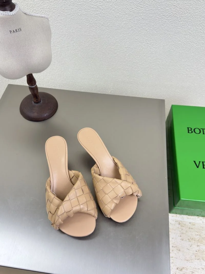 Bottega Veneta Sandals WeatherProof 6837