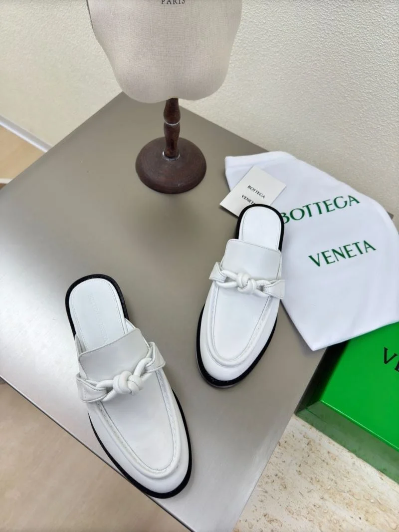 Functional Bottega Veneta Sandals 6732