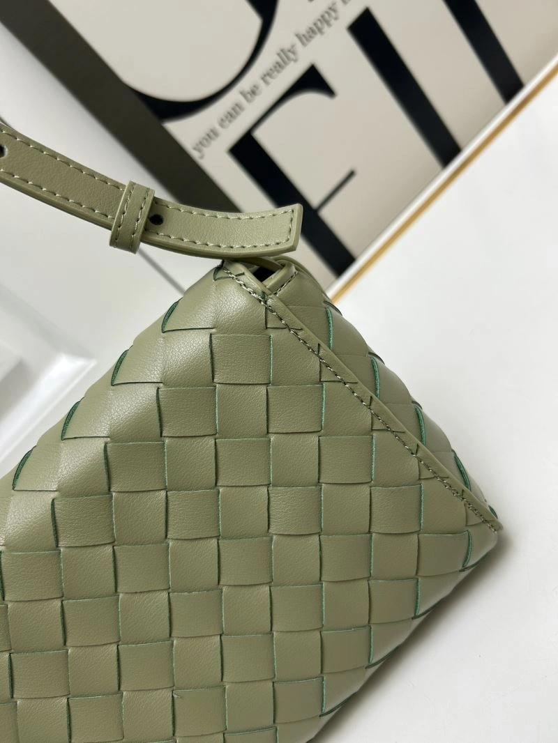 Sporty Bottega Veneta Satchel Bags 84816