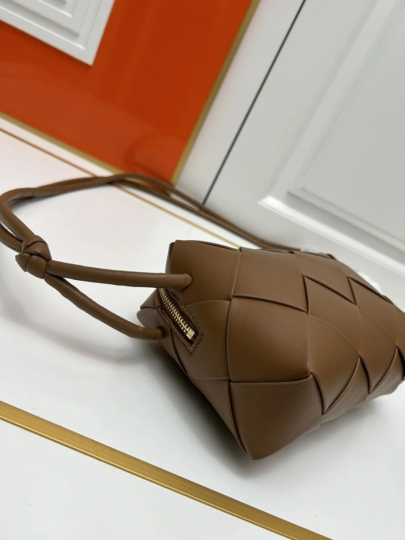 Bottega Veneta Satchel Bags Fashionable 84741