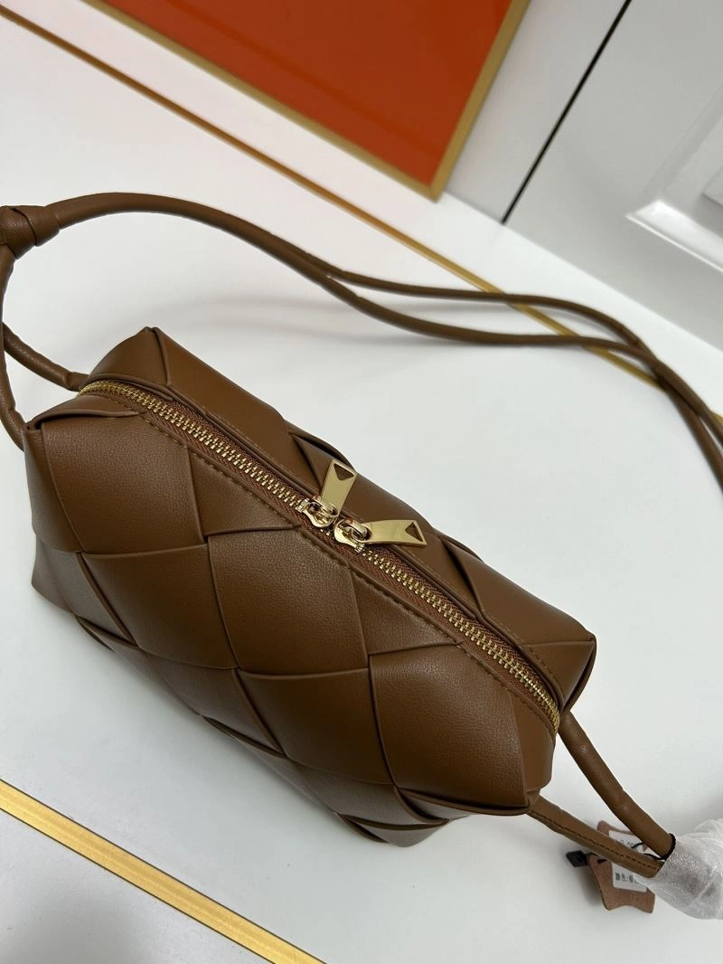Bottega Veneta Satchel Bags Fashionable 84741