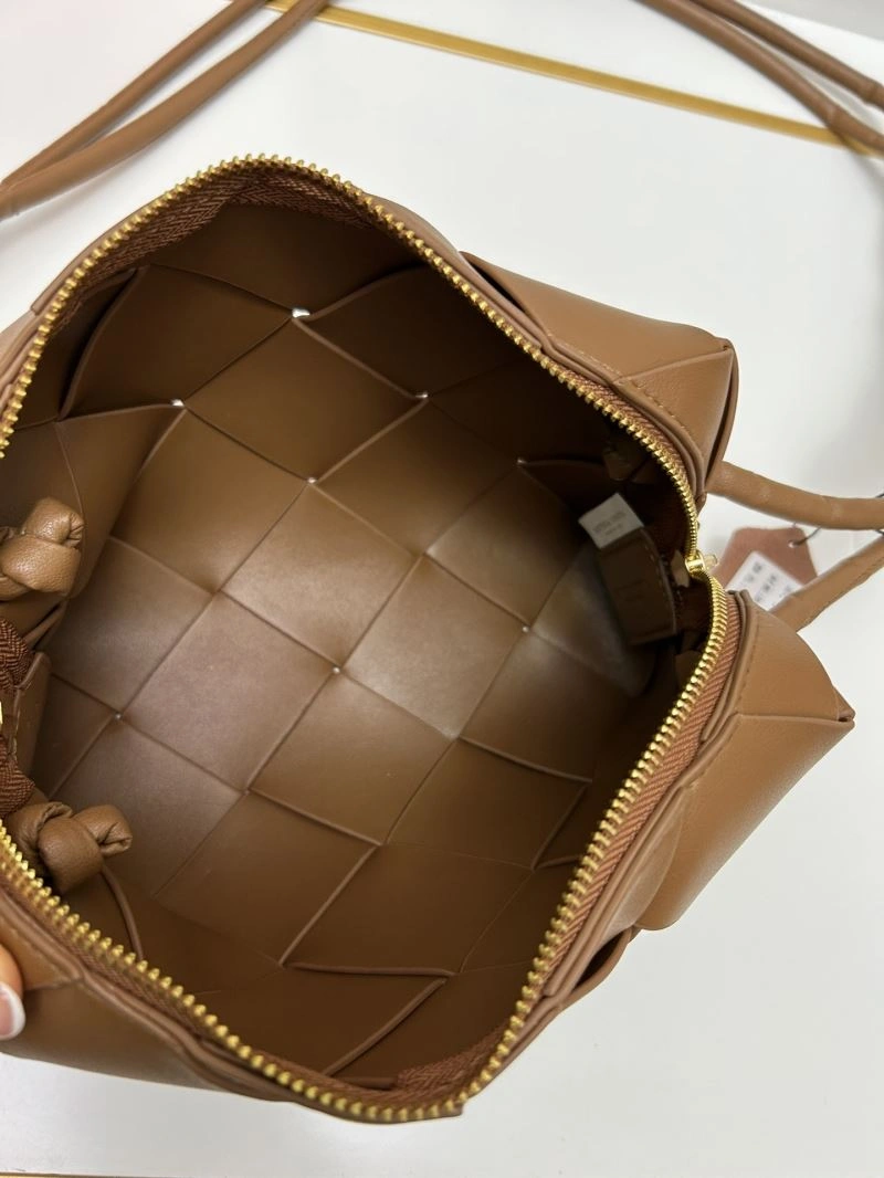 Bottega Veneta Satchel Bags Fashionable 84741