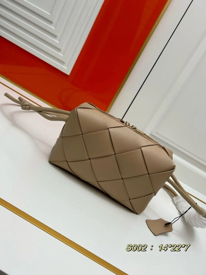 Bottega Veneta Satchel Bags SmartChoice 84768