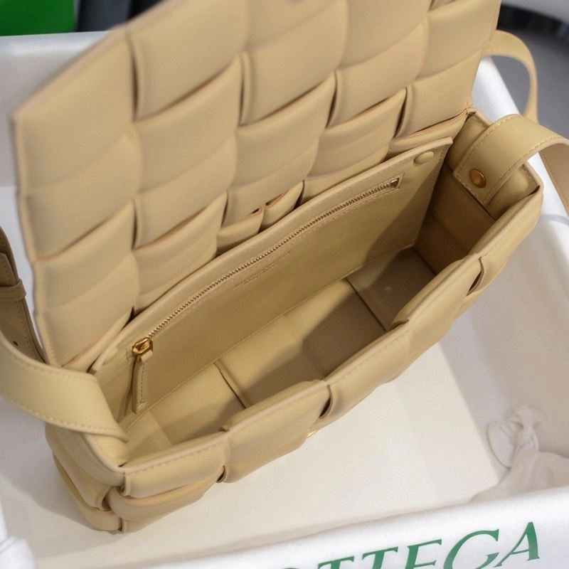 Bottega Veneta Satchel Bags Versatile 68065