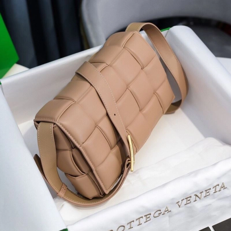 Bottega Veneta Satchel Bags Elegant 68089