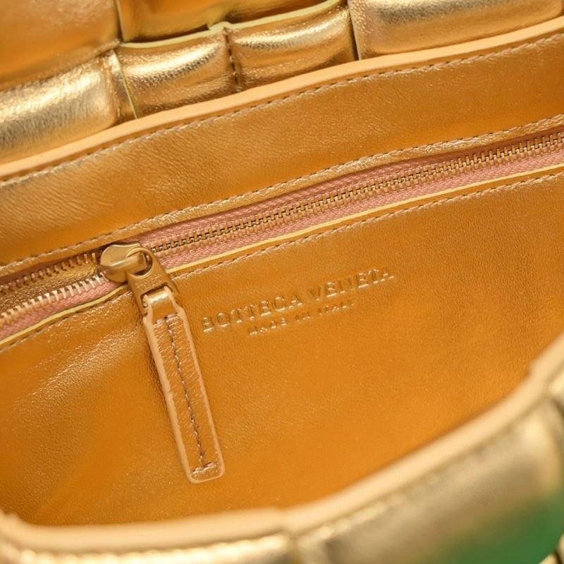 Bottega Veneta Satchel Bags FlexibleFit 68040