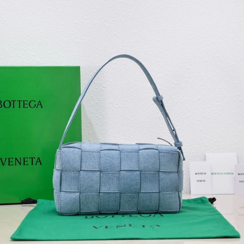 Bottega Veneta Satchel Bags Chic 68033