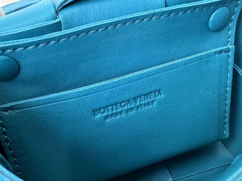 WaterResistant Bottega Veneta Satchel Bags 68024