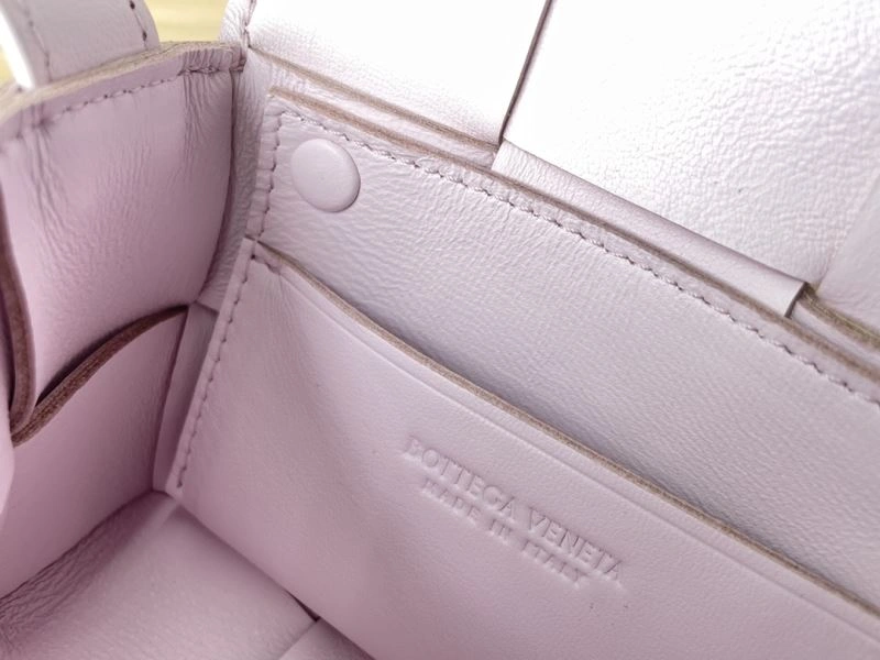 Compact Bottega Veneta Satchel Bags 68069