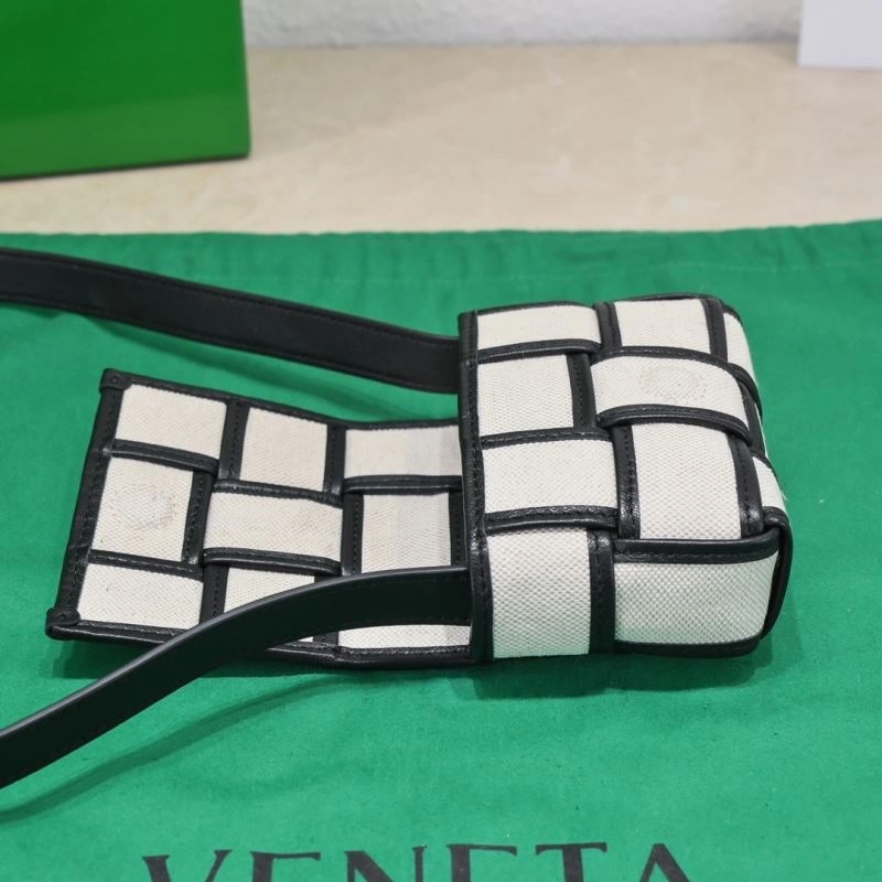 Bottega Veneta Satchel Bags Unisex 68037