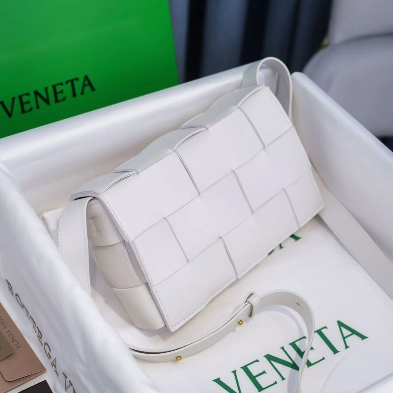 Bottega Veneta Satchel Bags Refined 68077