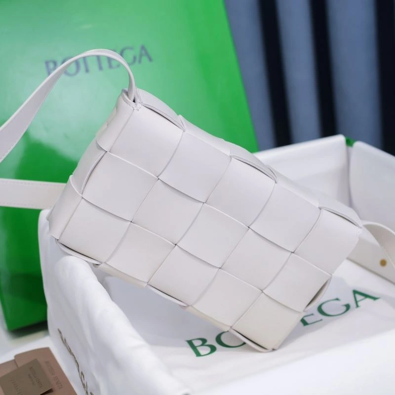 Bottega Veneta Satchel Bags Refined 68077