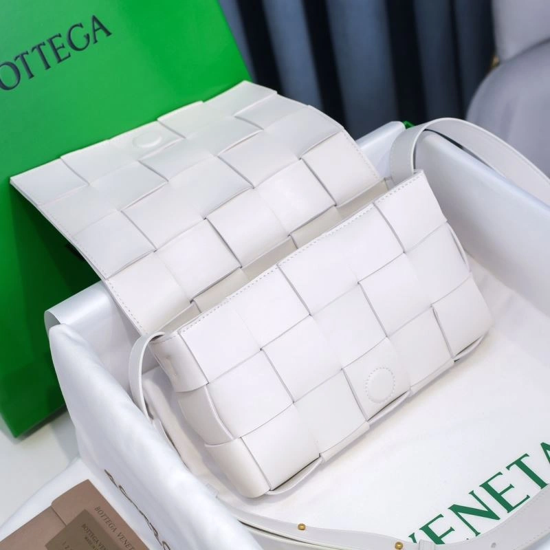 Bottega Veneta Satchel Bags Refined 68077