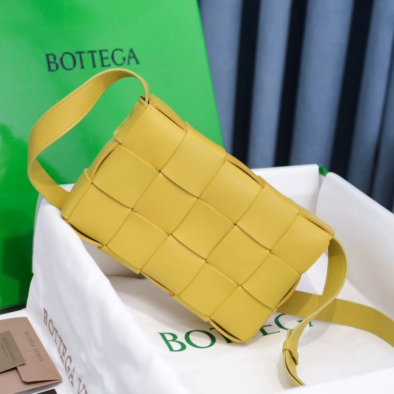 Bottega Veneta Satchel Bags Cozy 68022