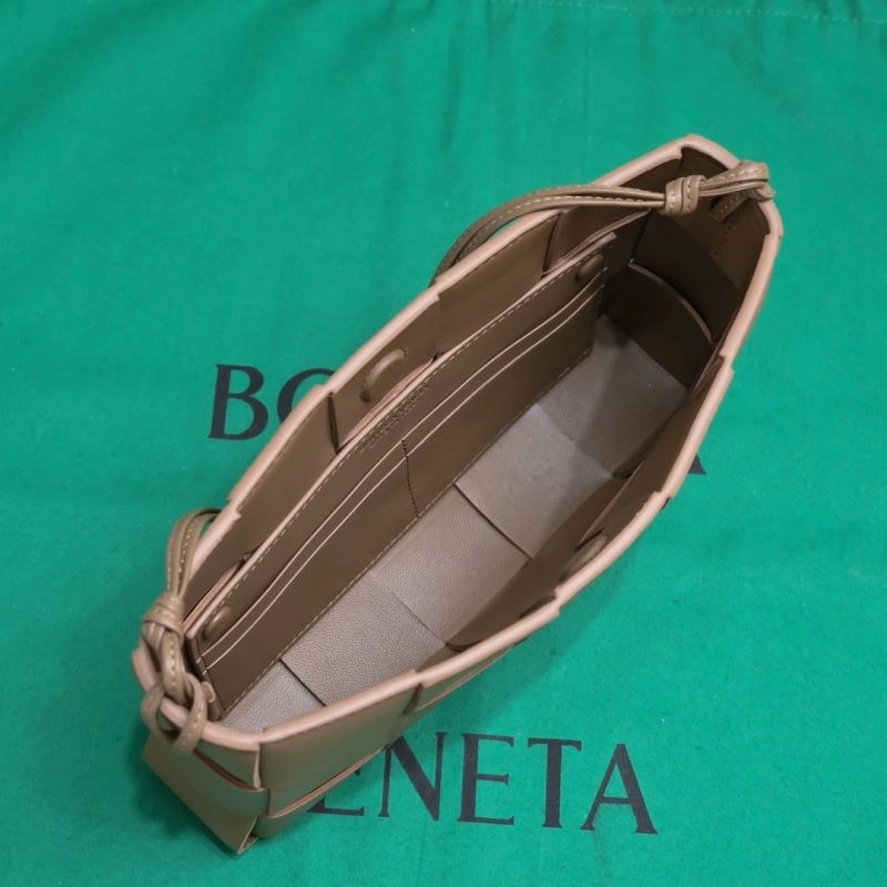 Bottega Veneta Satchel Bags Reliable 67942