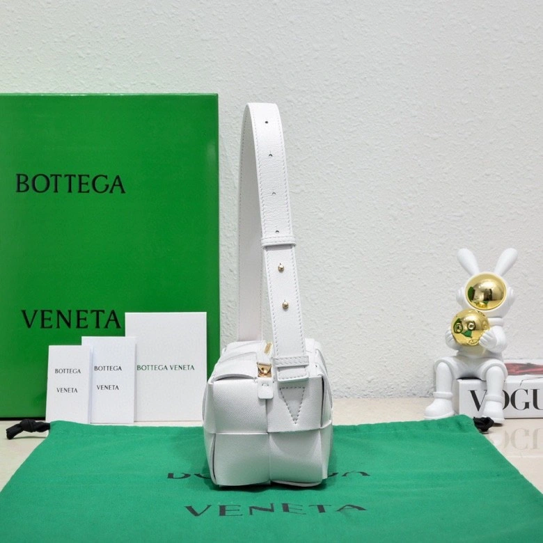 Bottega Veneta Satchel Bags Tailored 67883
