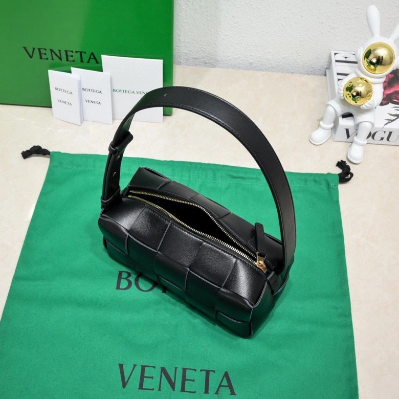 Seasonal Bottega Veneta Satchel Bags 67879