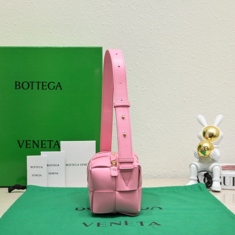 FashionForward Bottega Veneta Satchel Bags 67878