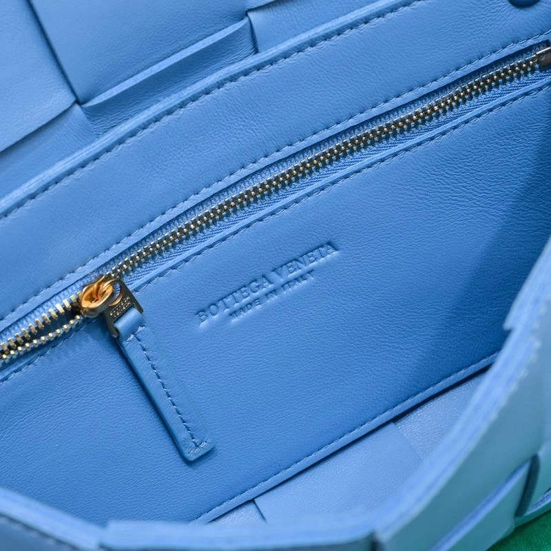 Bottega Veneta Satchel Bags WeatherProof 67856