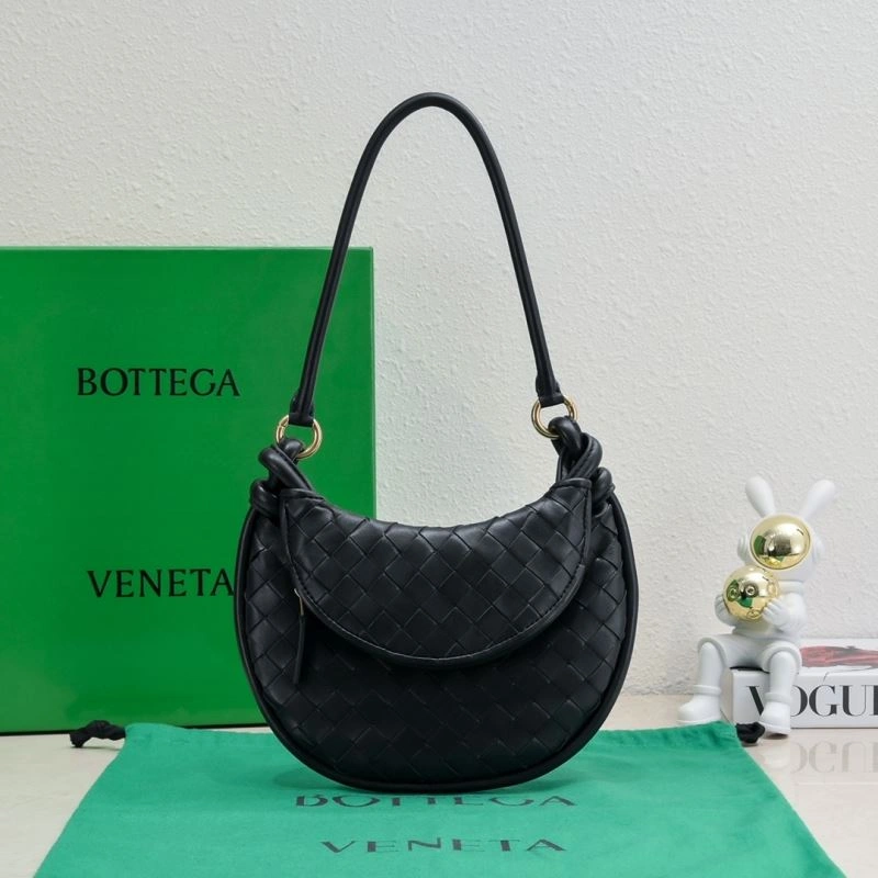 Bottega Veneta Satchel Bags Vibrant 67822