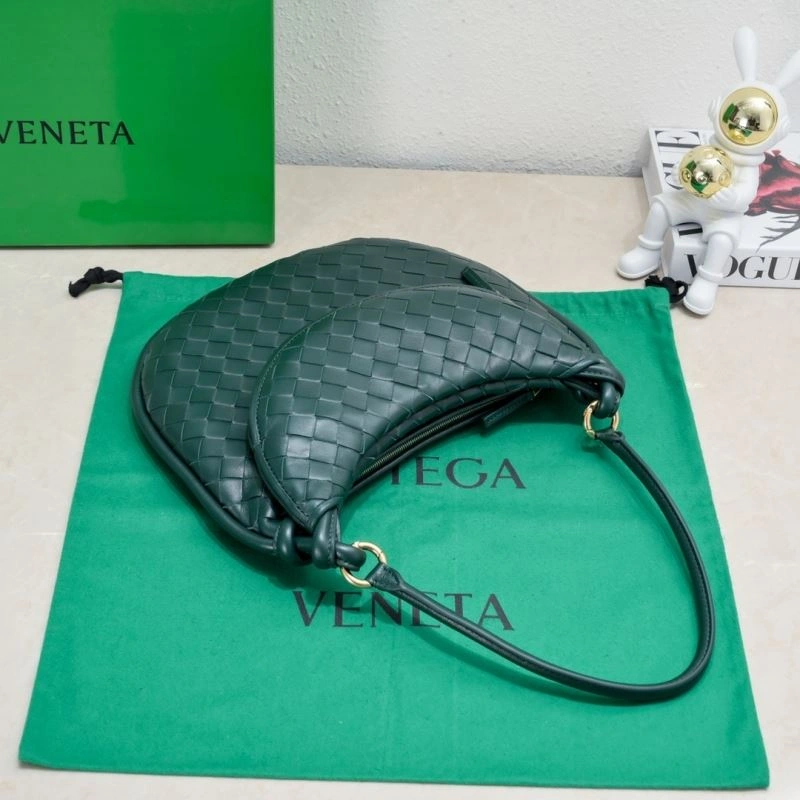 Bottega Veneta Satchel Bags Chic 67819