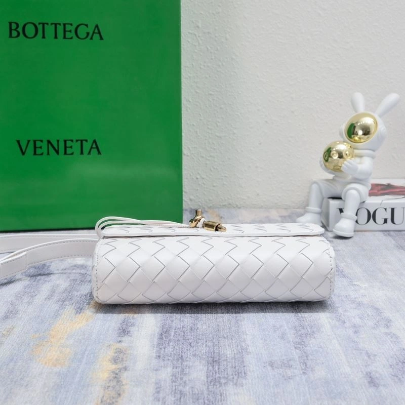 Bottega Veneta Satchel Bags ModernLook 67812