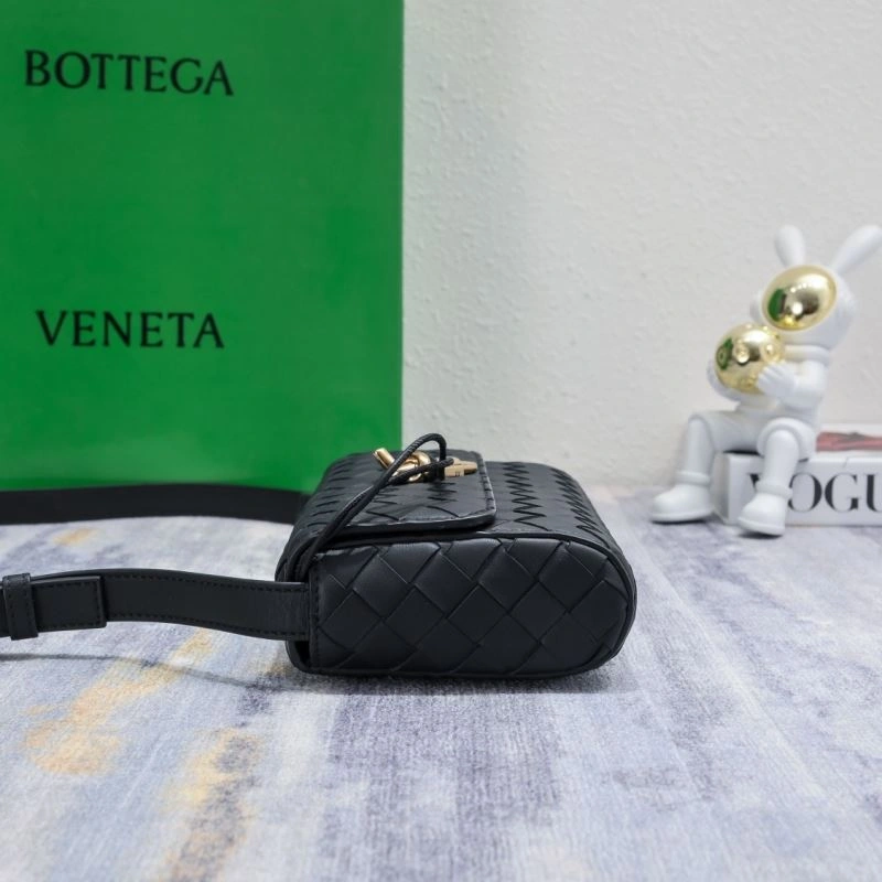 Bottega Veneta Satchel Bags Snug 67813