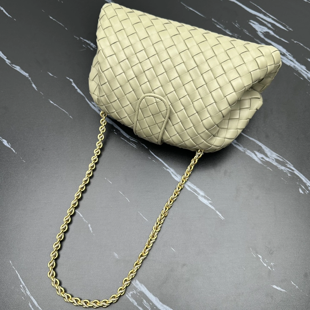 Bold Bottega Veneta Satchel Bags 67715