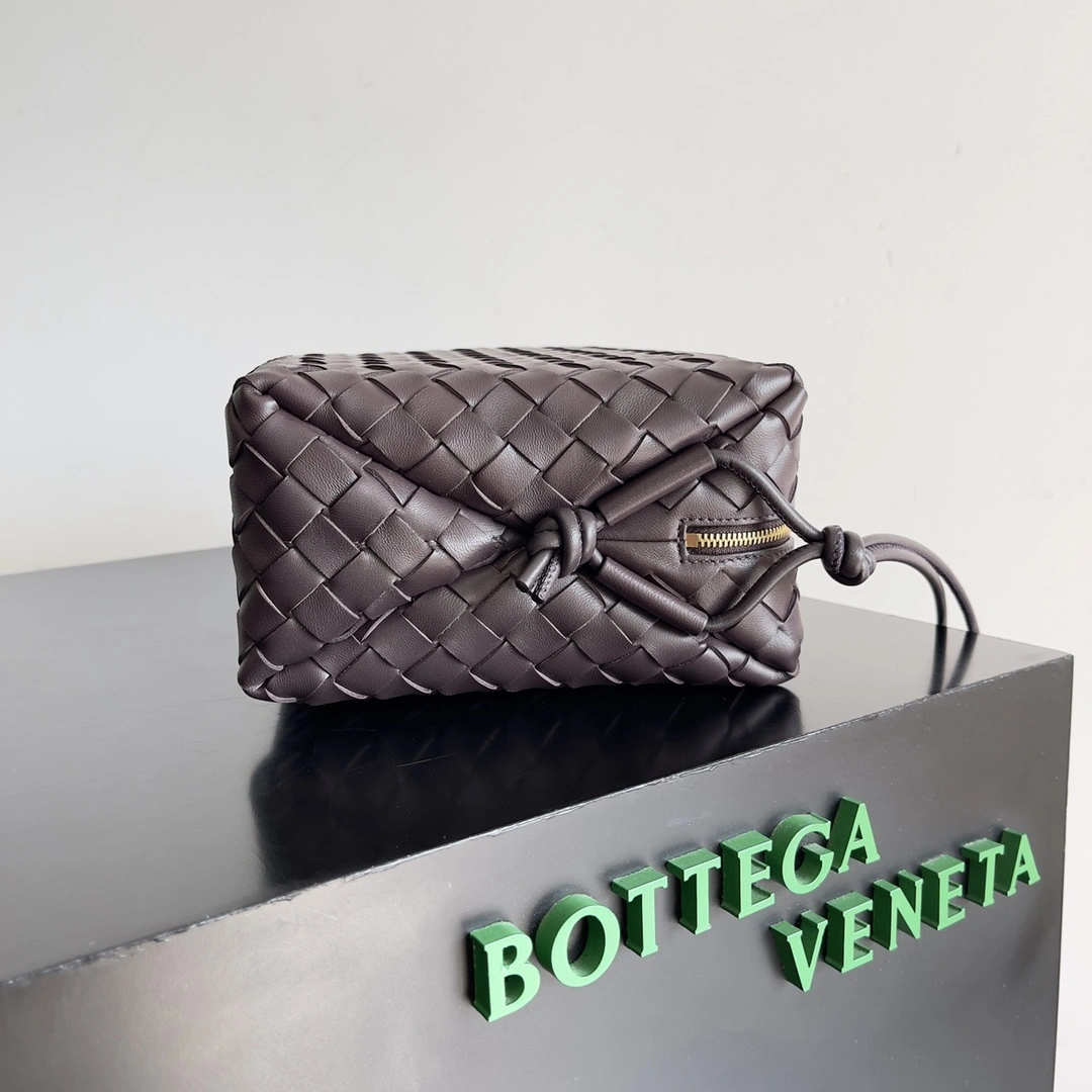 Bottega Veneta Satchel Bags Fashionable 67725