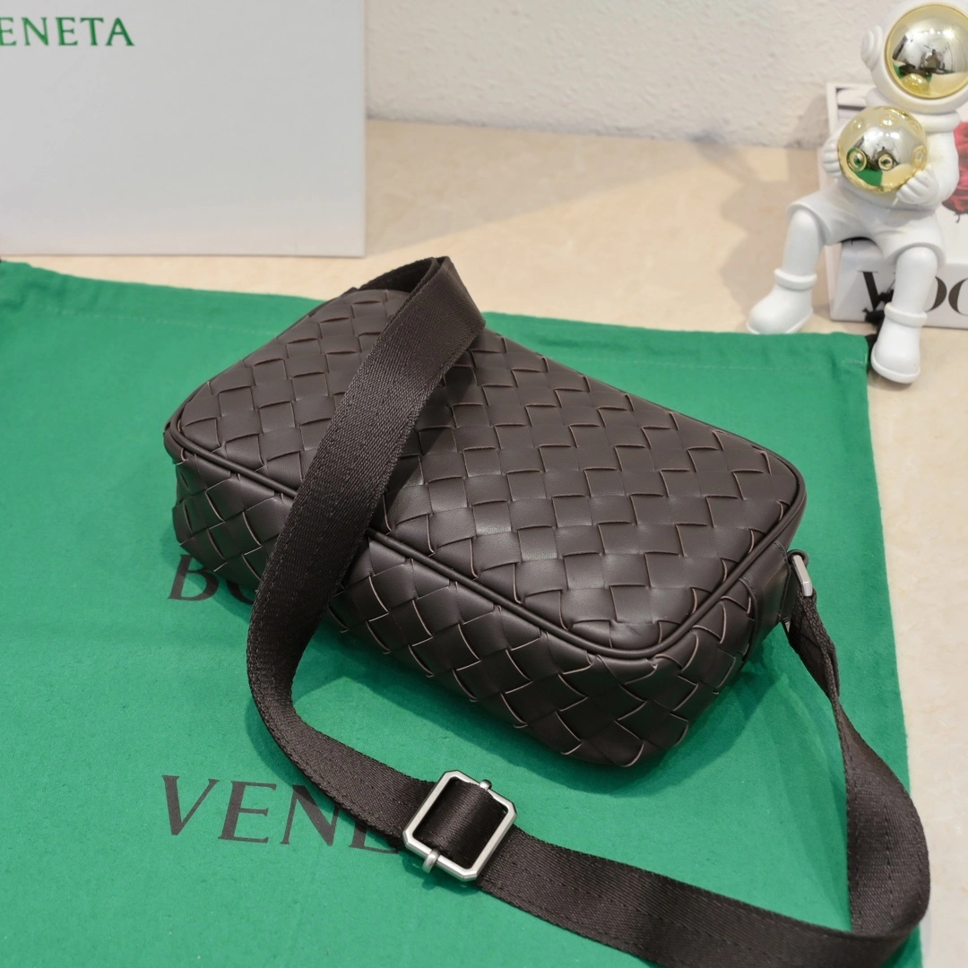 Bold Bottega Veneta Satchel Bags 67719