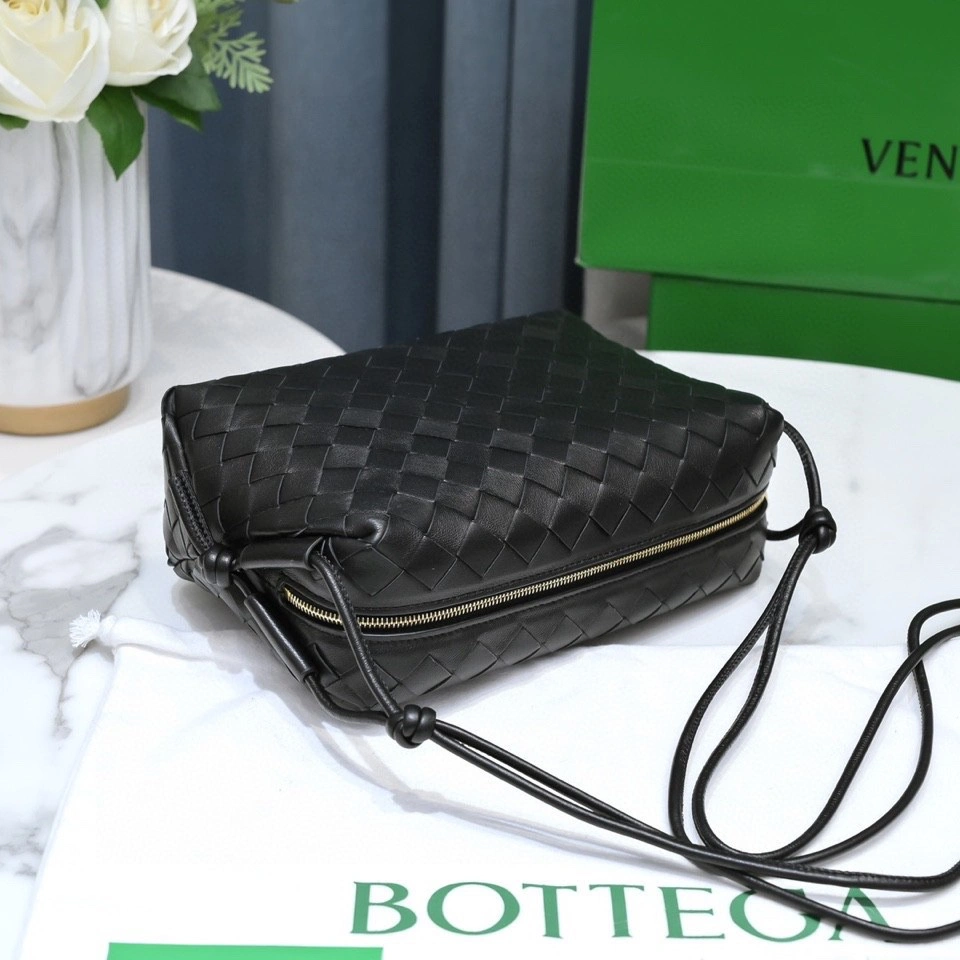 Bottega Veneta Satchel Bags Supportive 67713