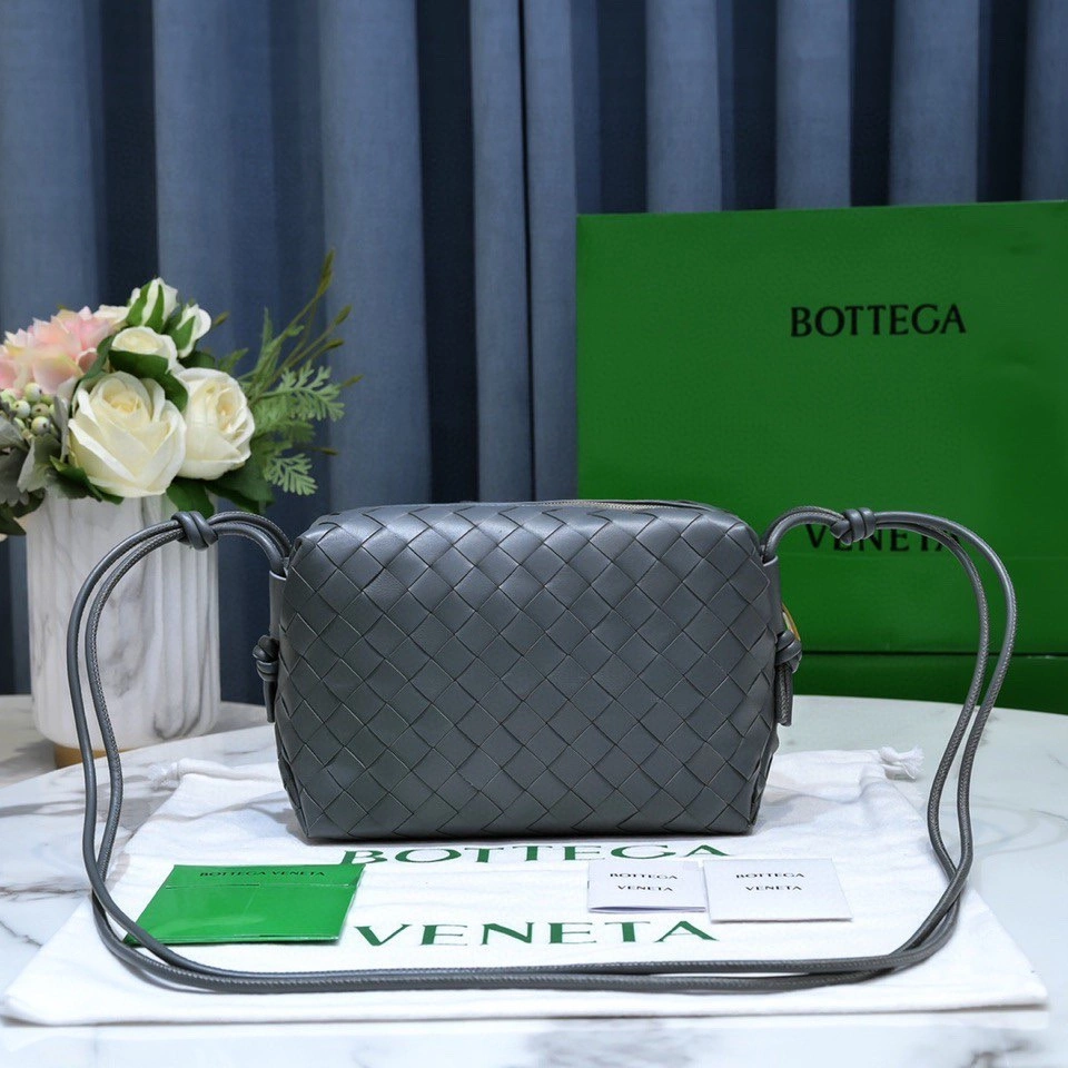 Bottega Veneta Satchel Bags Neat 67705