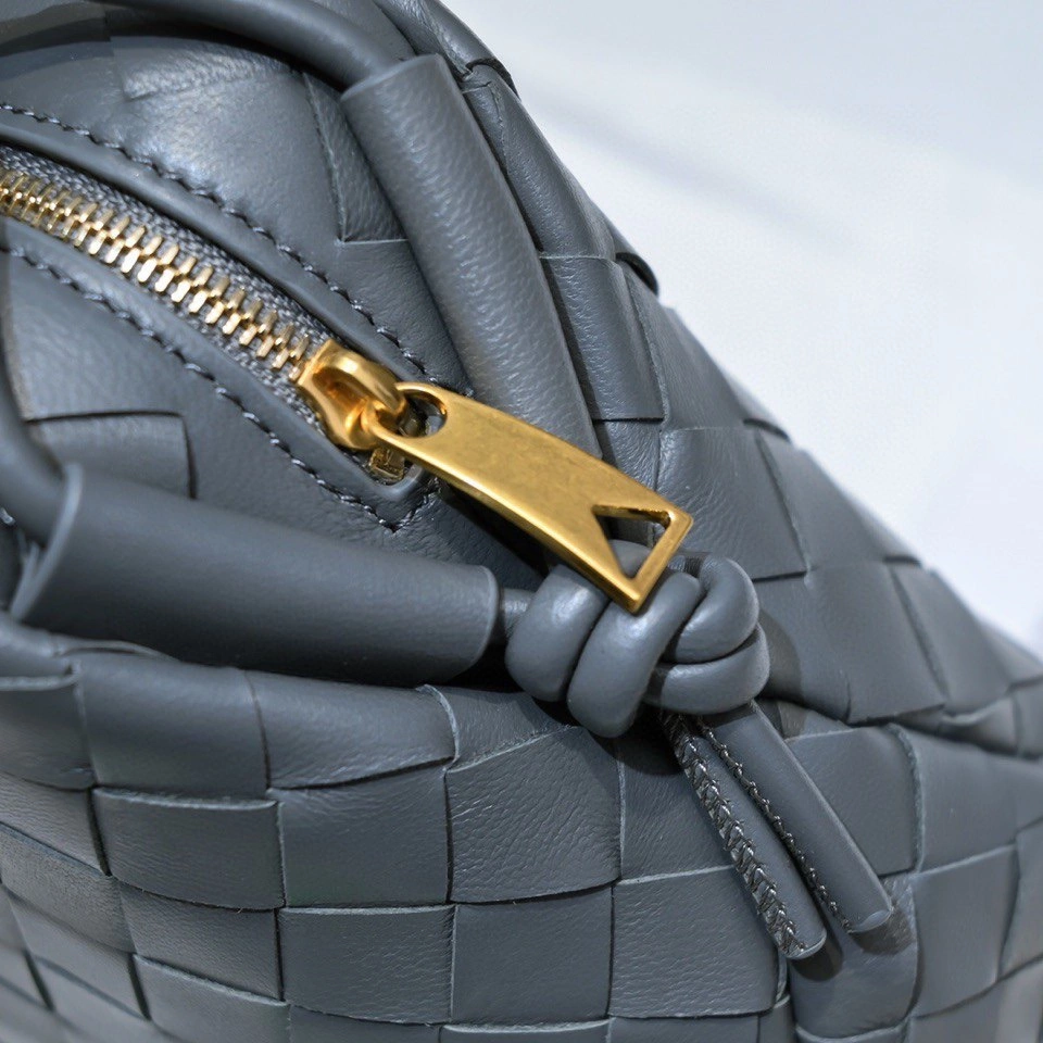 Bottega Veneta Satchel Bags Neat 67705