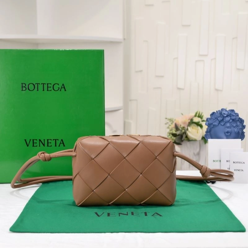 ZipUp Bottega Veneta Satchel Bags 64192