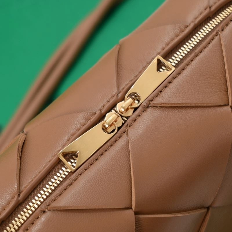 ZipUp Bottega Veneta Satchel Bags 64192