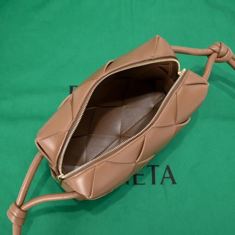 ZipUp Bottega Veneta Satchel Bags 64192
