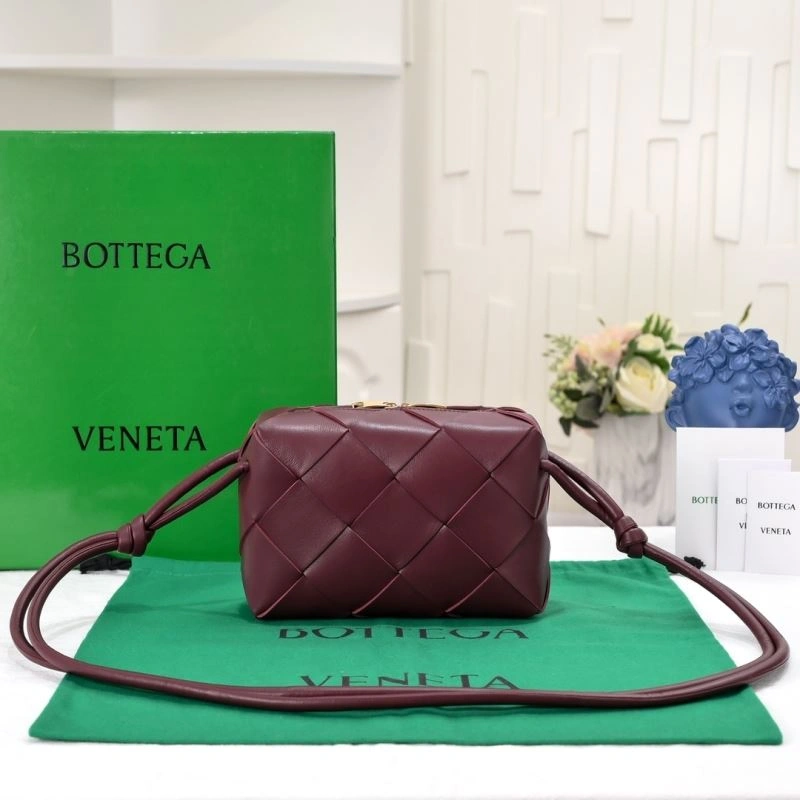 Effortless Bottega Veneta Satchel Bags 64149