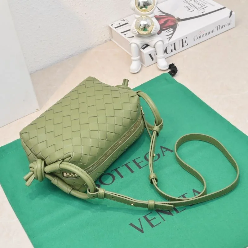 Flexible Bottega Veneta Satchel Bags 51940