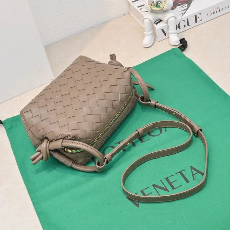 Bright Bottega Veneta Satchel Bags 51879