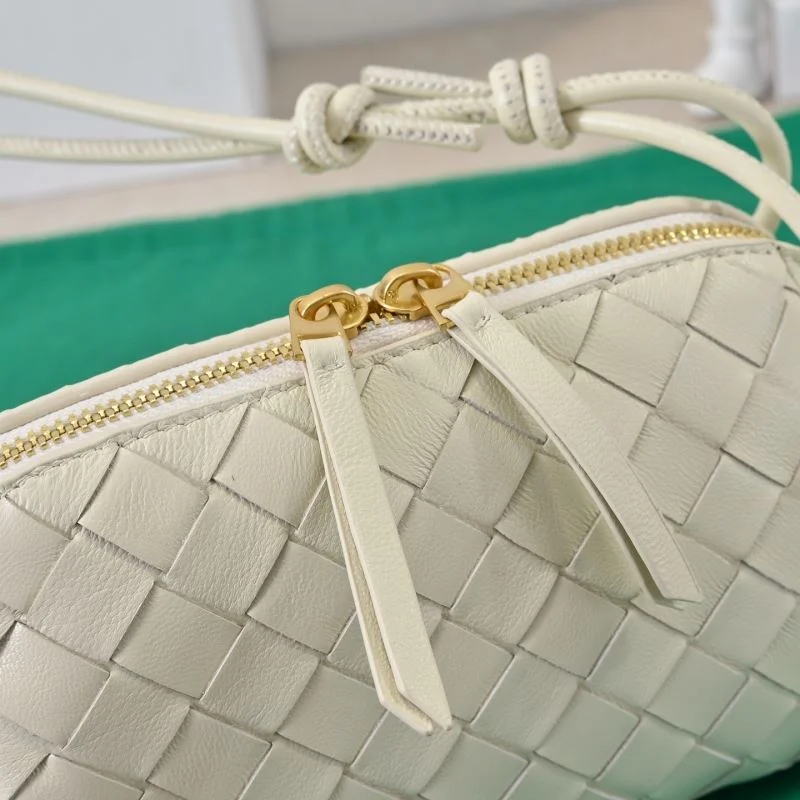 Compact Bottega Veneta Satchel Bags 51883
