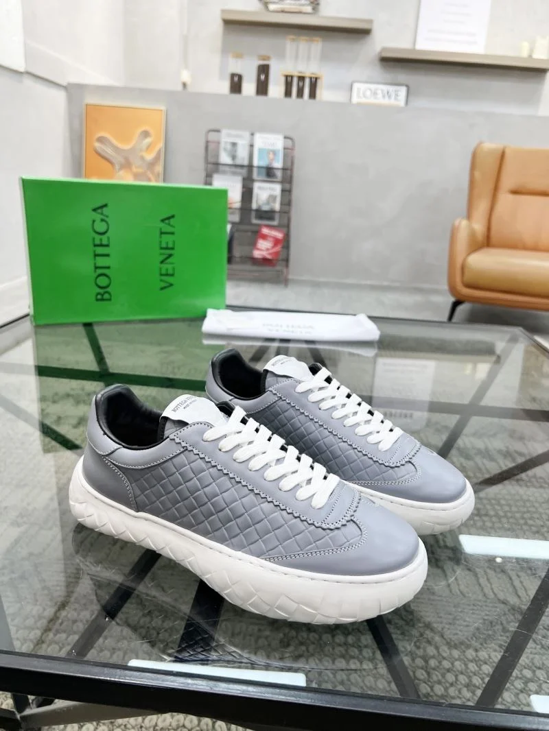 Bold Bottega Veneta Shoes 5022
