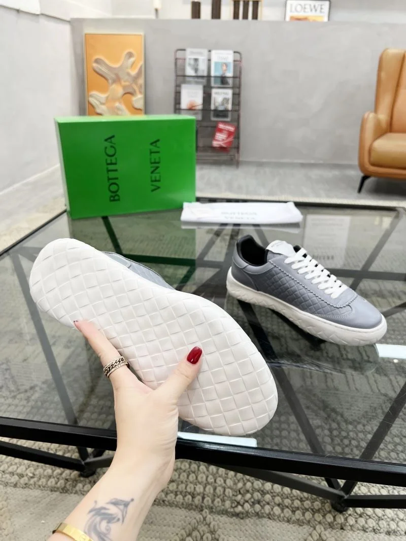 Bold Bottega Veneta Shoes 5022
