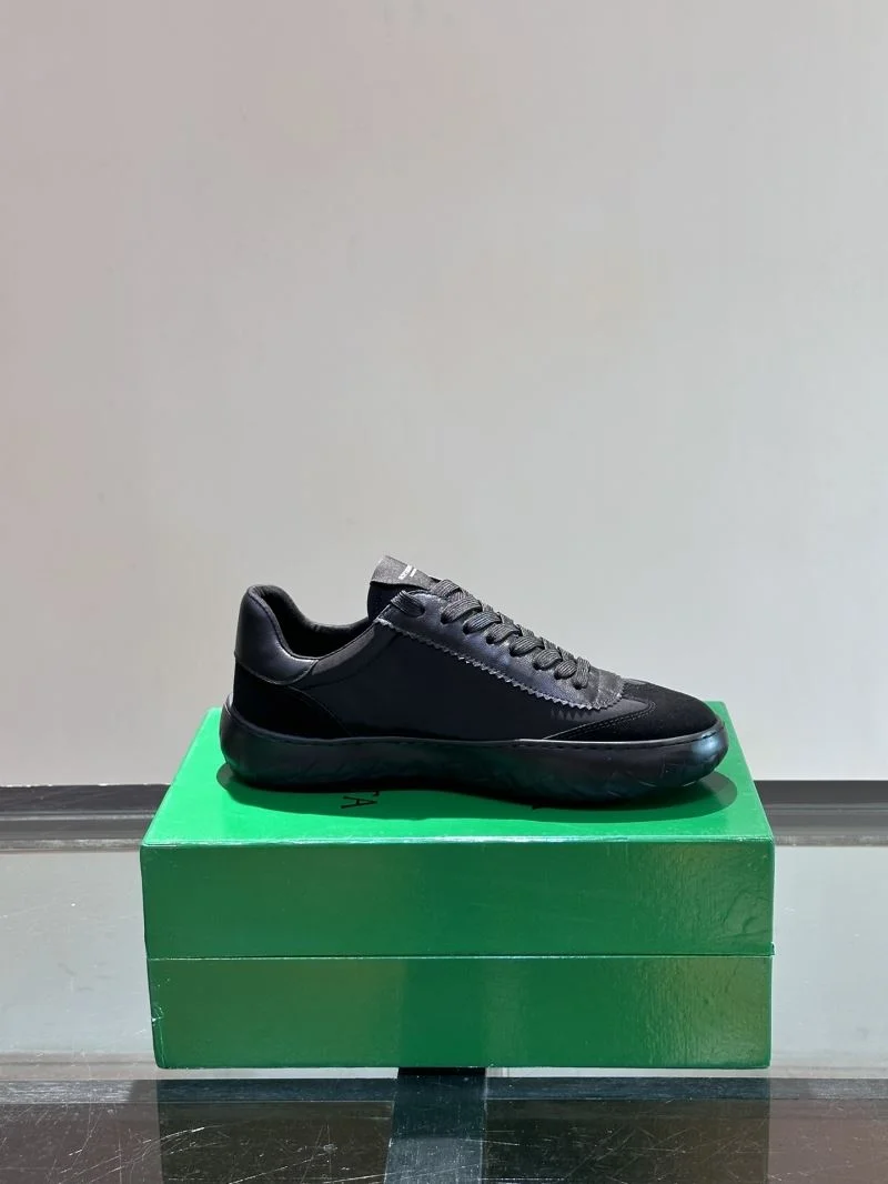 Refined Bottega Veneta Shoes 5005