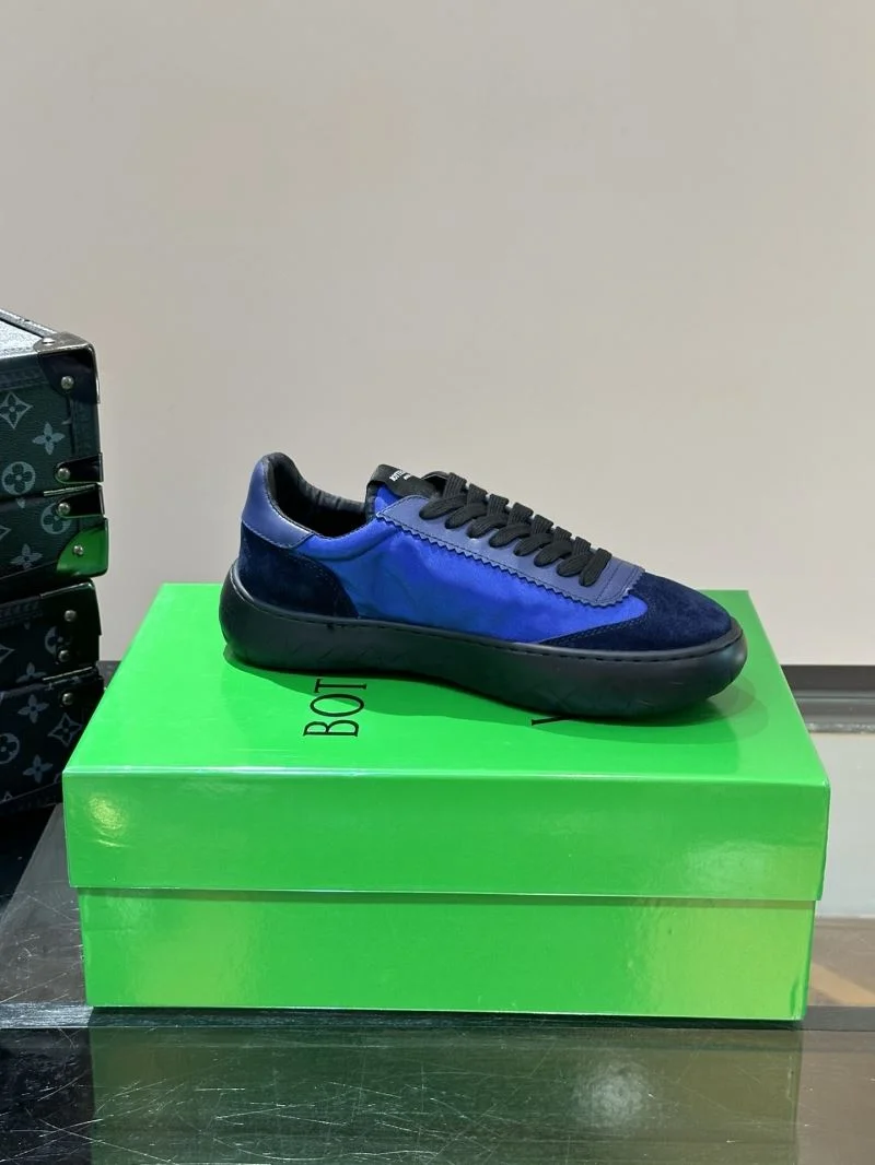Bottega Veneta Shoes WaterResistant 4971