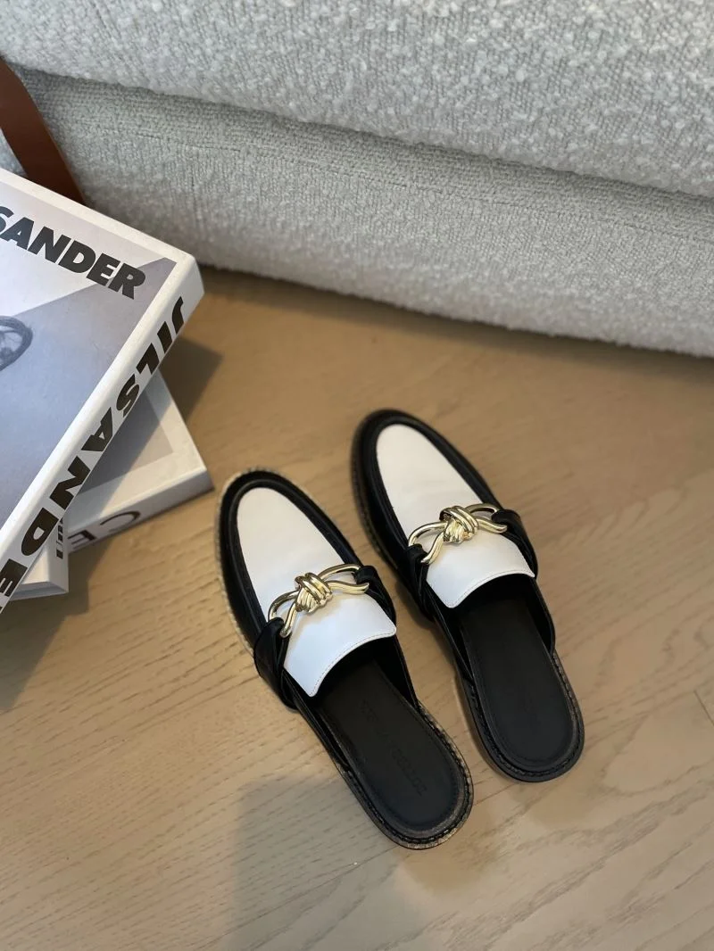 Bottega Veneta Shoes AllSeason 8318