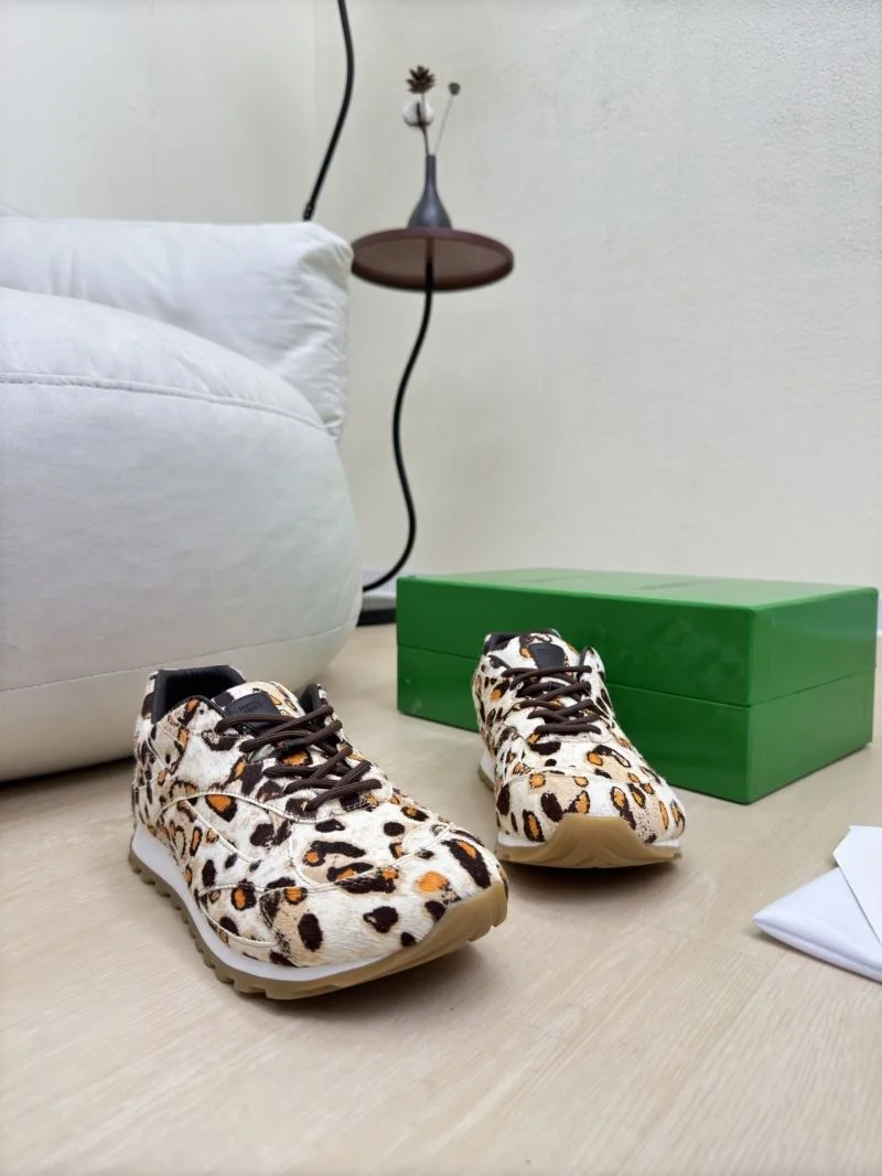 Sleek Bottega Veneta Shoes 12891