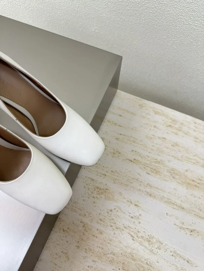 Fashionable Bottega Veneta Shoes 12859