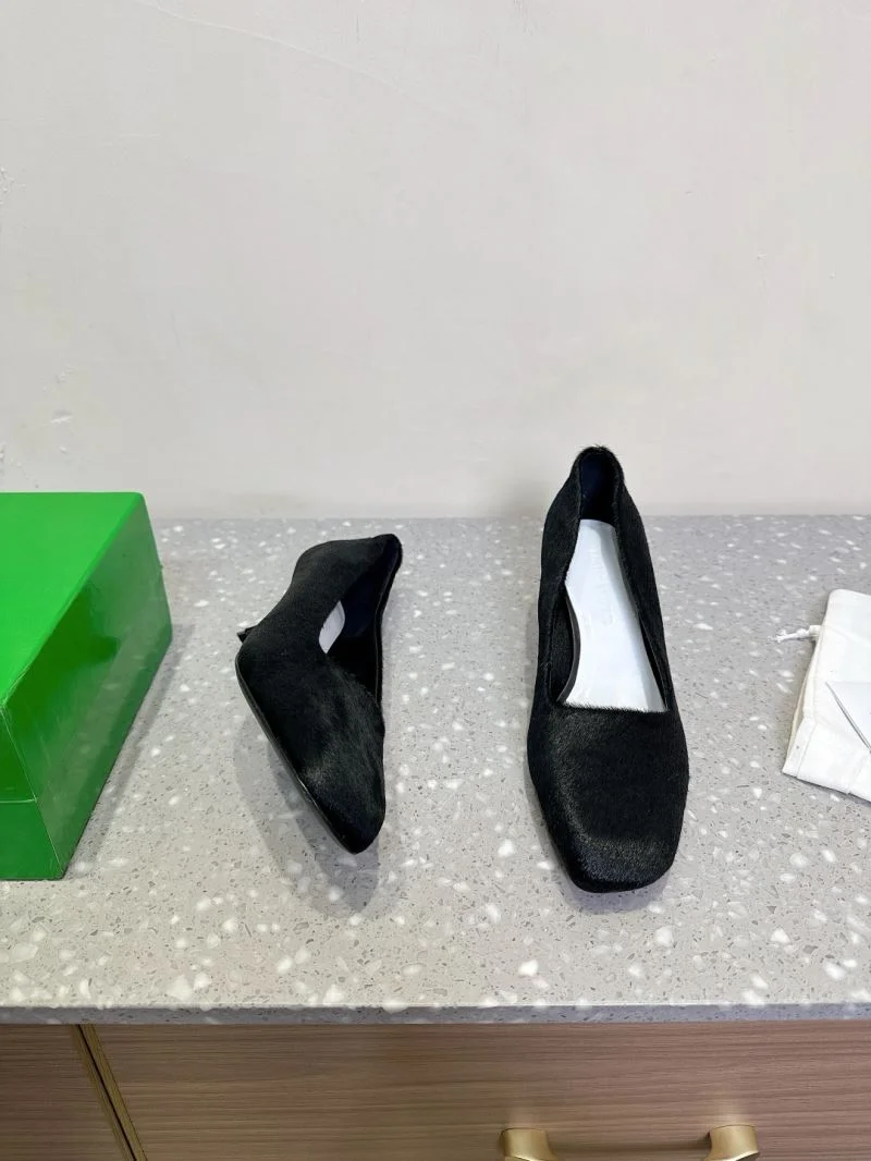 Bottega Veneta Shoes ModernLook 12883