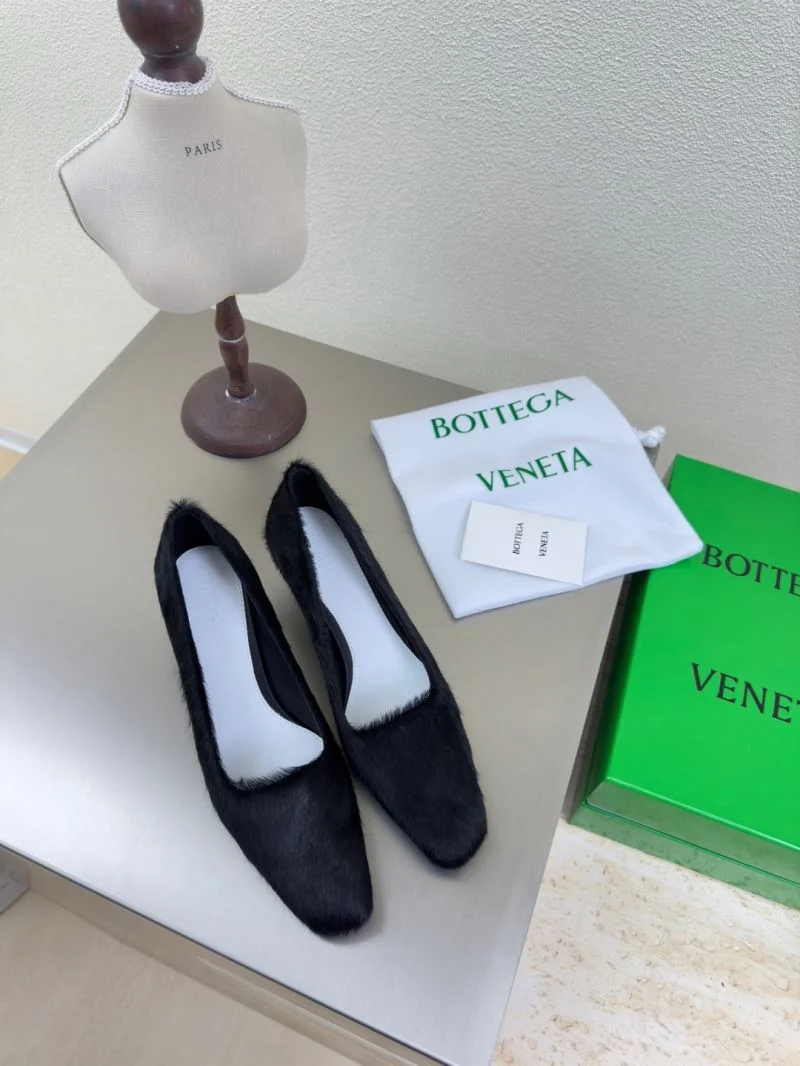GoAnywhere Bottega Veneta Shoes 12816